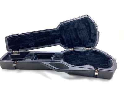 Vintage Gibson USA Chainsaw Generation 4 Case  ? Black lining ? fits SG ? Rare ?