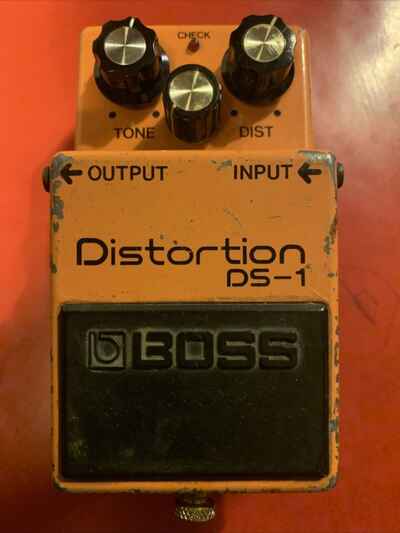 BOSS DS-1 Distorsion Black Label (Japan 1978-1980)