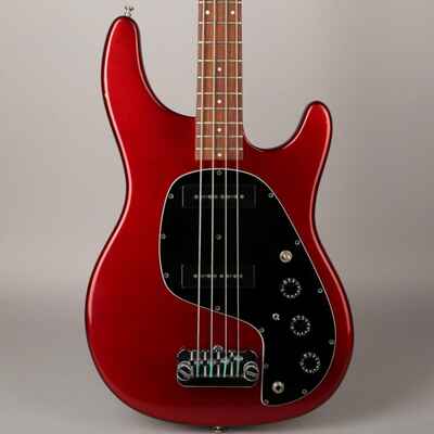 Guild USA SB-202 Bass - 1982 - Candy Apple Red w / OHSC