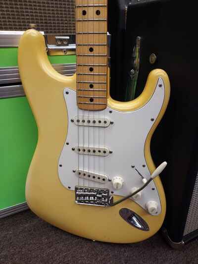 Vintage 1974 Fender Stratocaster Olympic White Strat