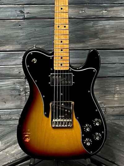 Used Fender 1975 Telecaster Custom with Hardshell Case
