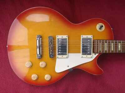 Concerto single cut LP Style electric guitar. 1984 Vintage, made in Japan.