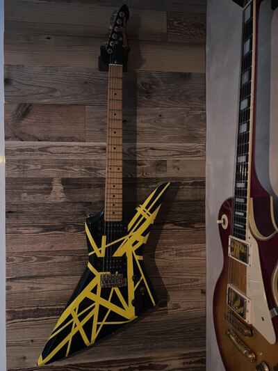 Aria Pro II ZZ deluxe Japon Vintage Collector EVH Stripes Black & Yellow Rare