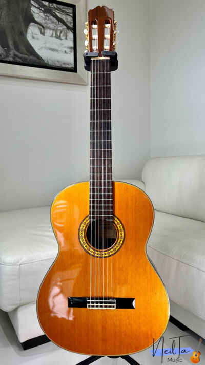 TAKAMINE NO 30 CLASSICAL GUITAR (1986)