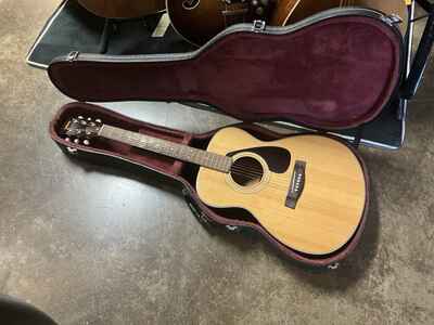 yamaha FG330 folk acoustic guitar made in Taiwan 1980s v good-excellent w /  case