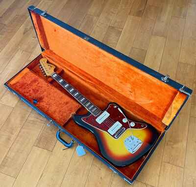 1966 fender jazzmaster