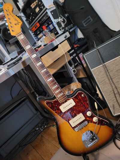 Fender Jazzmaster 1969 / 70 - Sunburst - 99% original - 3 67 kg - incl. OHSC