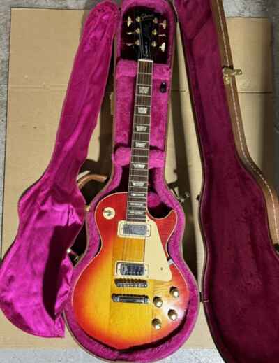 ORIGINAL 1974 Gibson Les Paul Deluxe Vintage Guitar Cherry Sunburst w /  Case