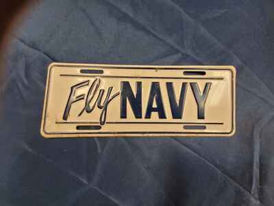 VINTAGE  FLY NAVY LICENSE PLATE ARMY NAVY MARIN TOPPER 1950s