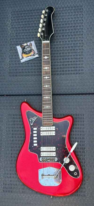 Guitare Eko 500 V4 Red Sparkle - 1964