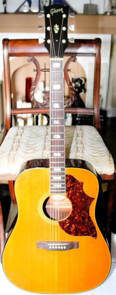 Gibson Deluxe SJ (Southern Jumbo) 1970s Acoustic Guitar- Natural