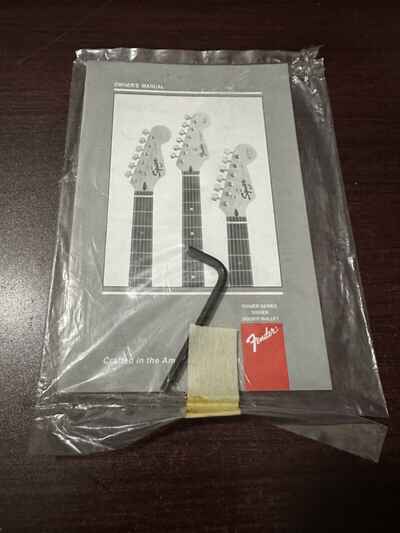 Vintage 1994-95 Fender Stratocaster Bass Guitar Owner Manual Warranty Case Candy