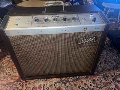 1967 Gibson GA-19 RVT Falcon Guitar Amplifier TUBE AMP GREAT SOUND!!!!
