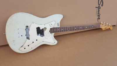 1969 VOX PANTHER BASS - SUUUUPER SLIM BROOMSTICK NECK