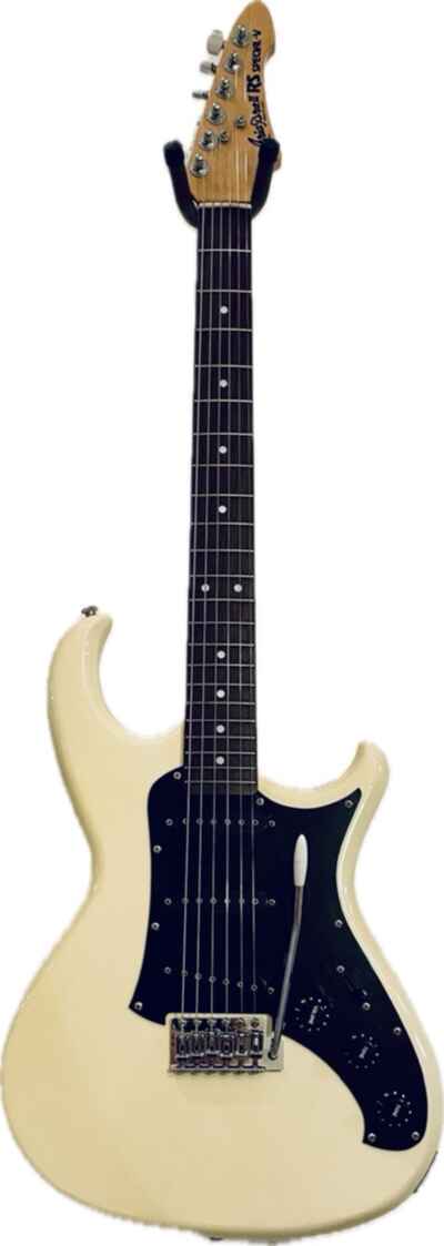 1983 Aria Pro II RS Special V Strat Style Guitar Made In Japan Matsumoku