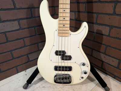G&L USA SB-2 4-String Bass Guitar - Vintage White - W /  Case