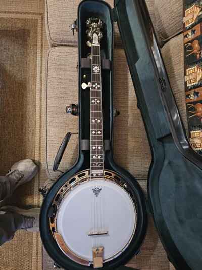 Pre-War parts Gibson Mastertone Banjo, Don Bryant neck, 3 ply Sullivan rim