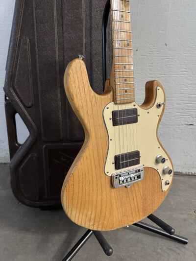 American Vintage Peavey T15 T-15 1982 Guitar W / Case Short Scale USA