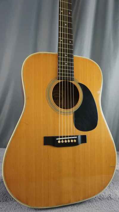 Morris W-18 Japan Acoustic Guitar