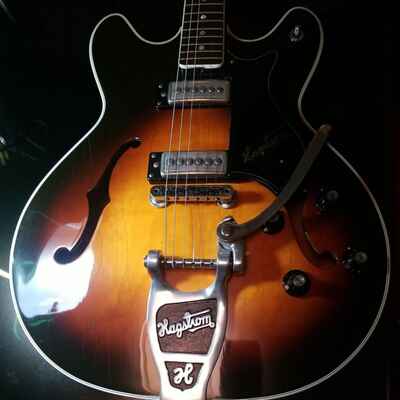 1967 - Hagstrom V 1 - Viking - Sunburst w / Bigsby Tremlo - Excellent Condition