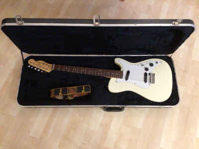 Fender Bullet Deluxe 1981 guter Zustand