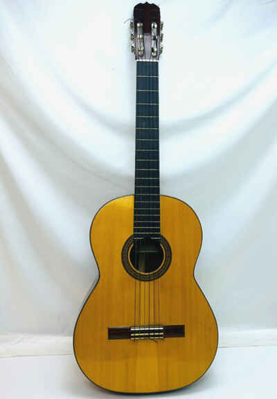 Marcelino Barbero Classical Guitar 1969 Made In Madrid With Hard Case