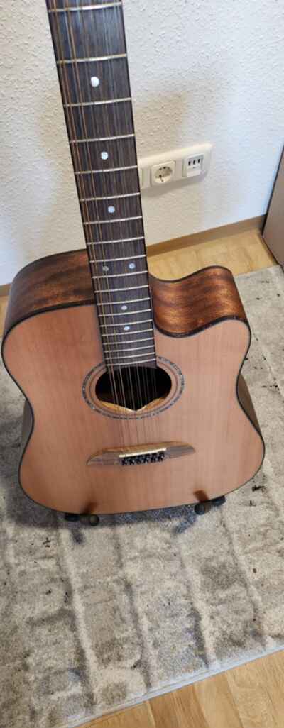 Framus Legacy 12 Dreadnought