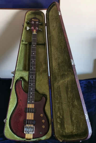 Ibanez Musician MC824 bass guitar 1981