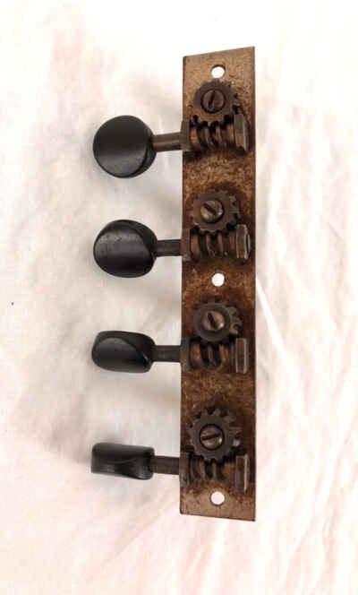 Old Mandolin Tuning Machines. Tuners. Waverly Plank. Bass Side G-D