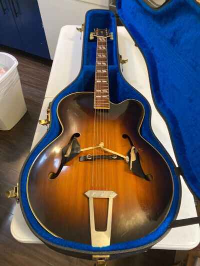 1950 L7C Gibson Archtop Guitar | Removable McCarty Pickup | Professionally setup