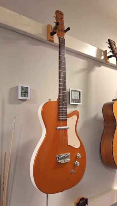 1958 Silvertone Electric Guitar + Amp + Case