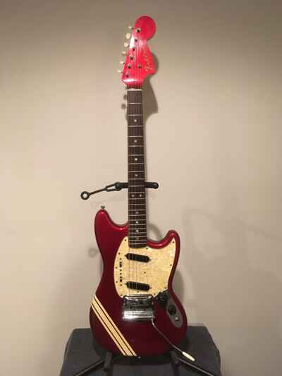 1969 Vintage Fender Competition Mustang Mustang Red Guitar w / Original Case