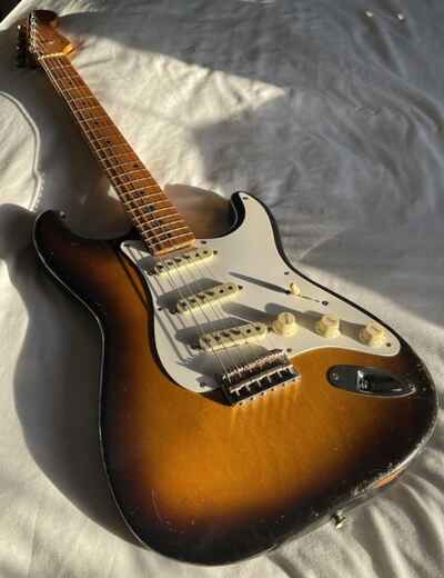 Vintage 1957 Fender Stratocaster All Original Sunburst Rare Hardtail with OHSC