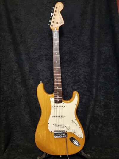 Electric Guitar Fender Stratocaster 1972 Natural