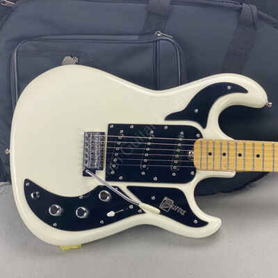 1981 Burns - Hank Marvin Signature Model - ID 1941