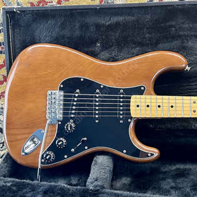 1978 Fender - Stratocaster - Mocha - ID 3321