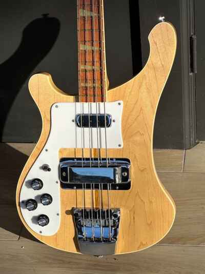 1977 Rickenbacker 4001 Bass factory Lefty & truley 1 of a kind & Minty !