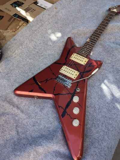 montaya electric guitar 1980s With The Wawa Bar The Body Model Is M