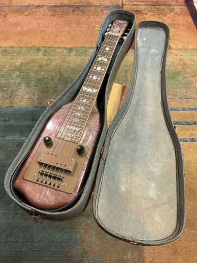 Supro (Valco)  Lap Steel with Original Case serial # V-6691 (1947)