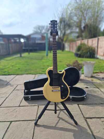 Gibson  Sonex 180 Deluxe - Original  White (now Yellowing 1982