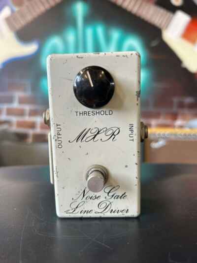 MXR MX-106 Script Noise Gate Line Driver 1975 Guitar Effects Pedal