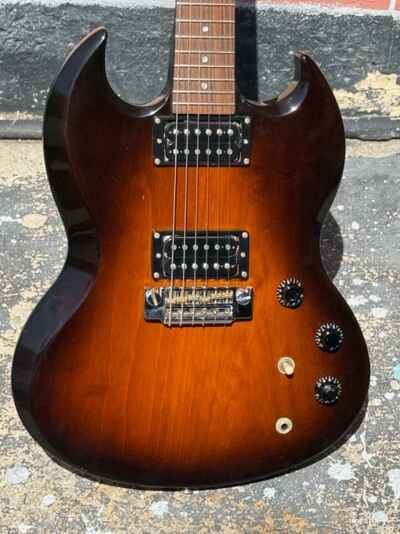 1984 Gibson SG Special quite a rare axe w / a set of killer Tim Shaw pickups.