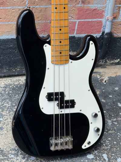 1984 Fender Precision Bass a cool 41 year old all original Black w / a Maple Neck.