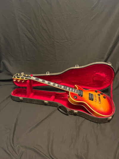 1973 Gibson Les Paul Custom Guitar in Cherry Sunburst W / OHSC-Excellent!