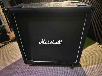 Marshall Gitarren Box 1960B Lead 4x 12 300Watt 4, 8,16 Ohm  Stereo / Mono mit Case