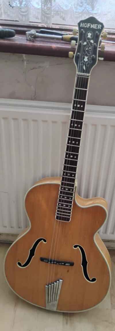 Hofner Vintage President Acoustic Guitar - Good condition