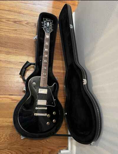 Electra  Cutaway LP Custom Electric Guitar with Hardshell case