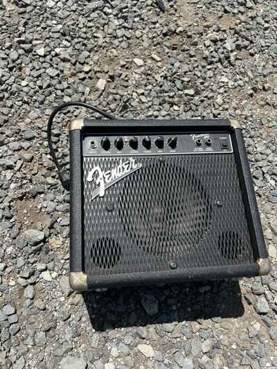vintage Fender Frontman Amp Type PR 241, c 1997??8 " , 15W??excellent cond amplifier