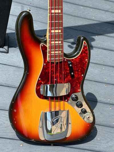 1971 Fender Jazz Bass a really nice all original classic example ready to use.