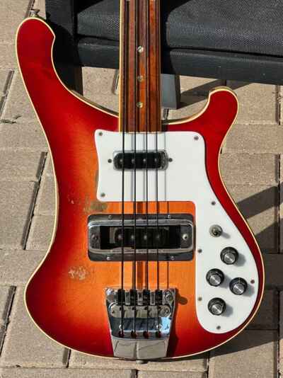 1976 Rickenbacker 4001 Fretless Bass very rare example that